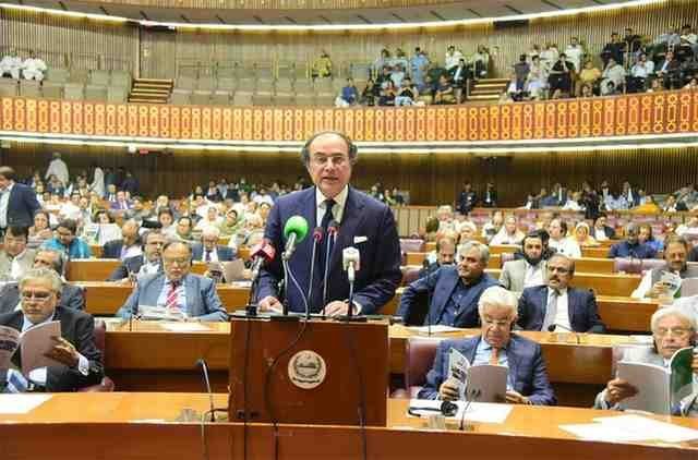 سابق وزرا کی بجٹ 2026-27 پر تنقید؛ اہم نکات بجٹ 2026-27