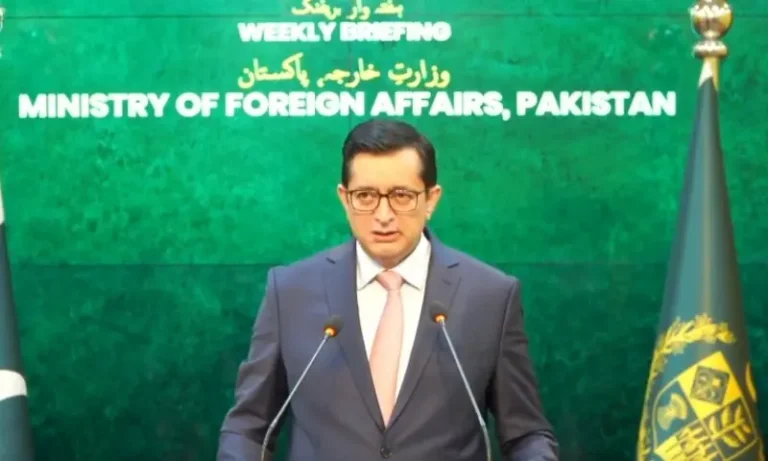 پاکستان کا ایران سے تجارت جاری رکھنے کا اعلان پاکستان ایران تجارت