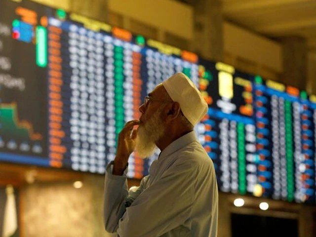 کے ایس ای 100 میں 704 پوائنٹس کی کمی کے ایس ای 100