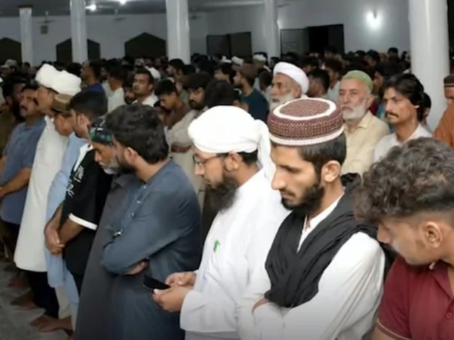 قصور: بھارتی فائرنگ میں شہید دو شہریوں کی نماز جنازہ ادا قصور بھارتی فائرنگ