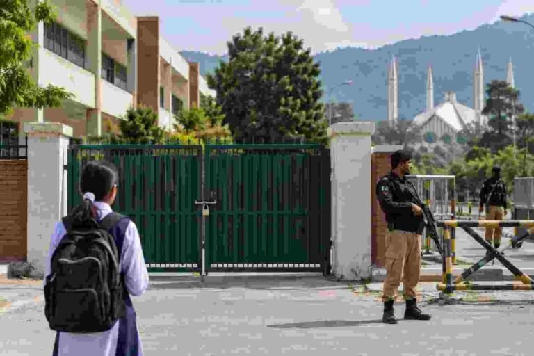 اسلام آباد: 24 تعلیمی ادارے منگل سے بند رہیں گے اسلام آباد اسکول بند