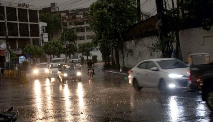سندھ میں مون سون کی بارش میں 50.8 فیصد کمی، محکمہ موسمیات مون سون بارش