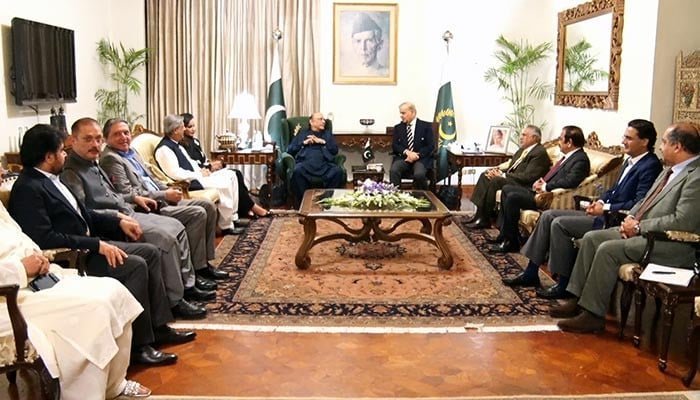حکومت اور پیپلز پارٹی کا وفد آج پی ٹی آئی سے ملے گا حکومت پی ٹی آئی مذاکرات