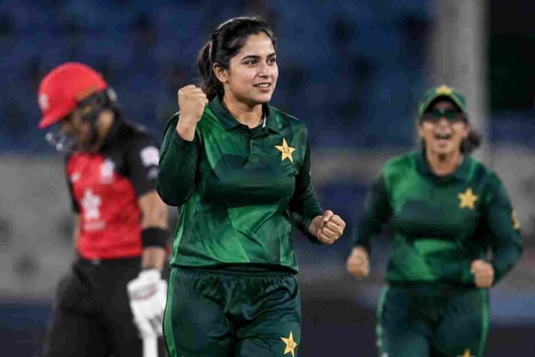 نشرہ سندھو نے ٹی20 میں پاکستان کا نیا ریکارڈ بنا دیا نشرہ سندھو ریکارڈ